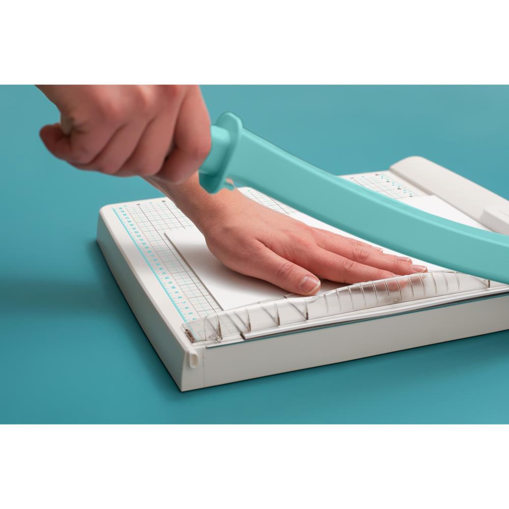 We R Memory Keepers Guillotine Trimmer 12"