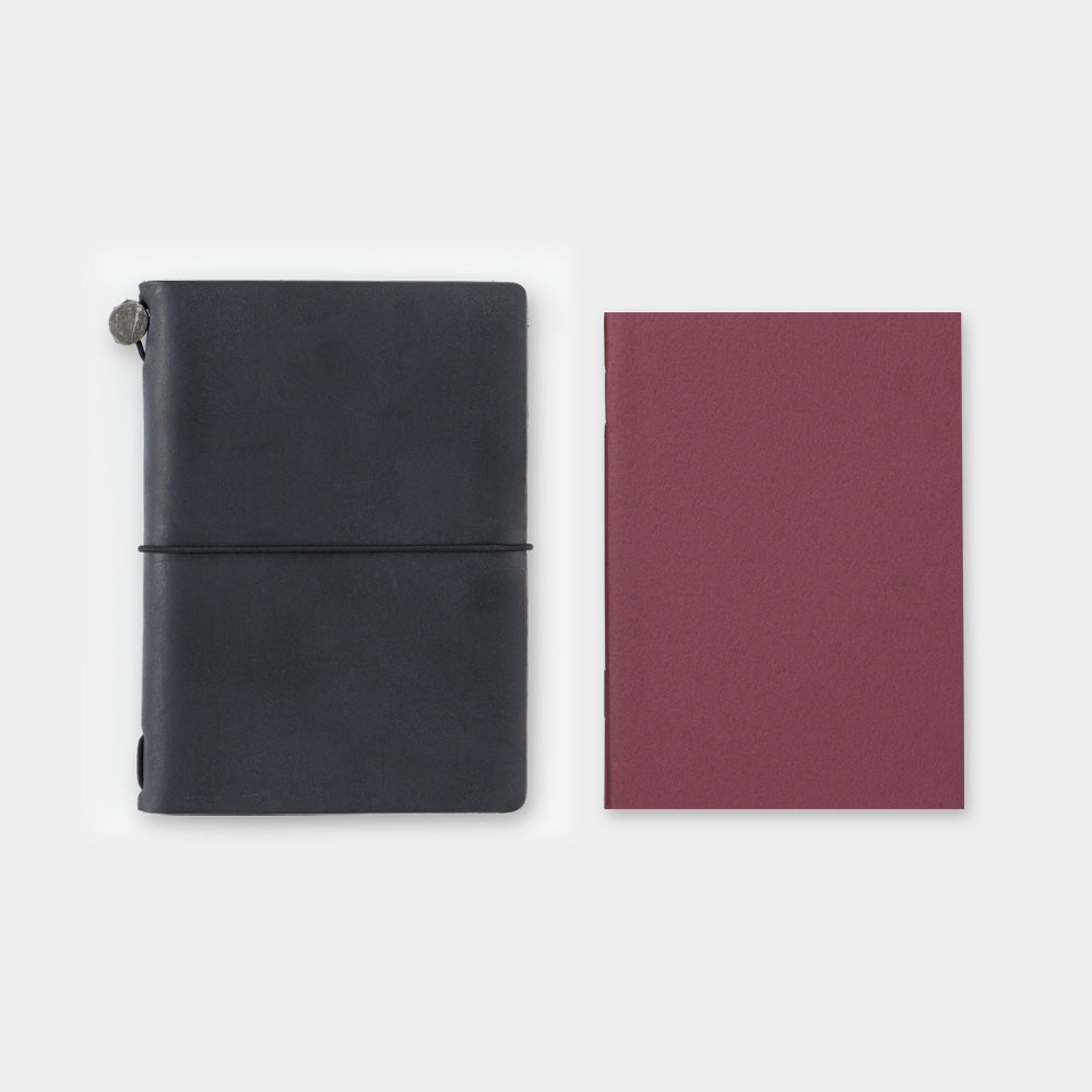 TRAVELER'S notebook 003 MD Paper Blank Notebook (Passport Size)