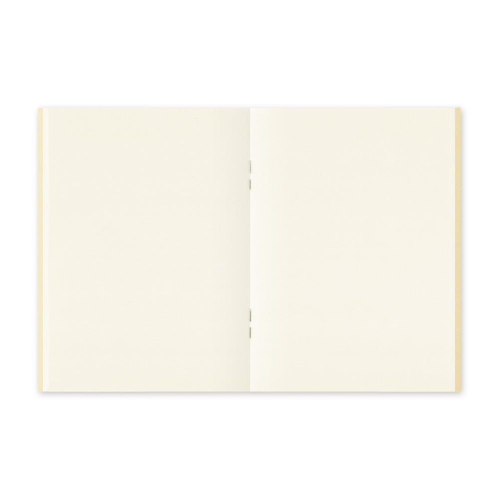 TRAVELER'S notebook 013 MD Paper Cream (Passport Size)