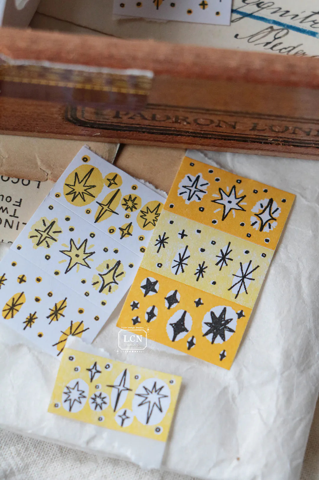 LCN Label Sticker Roll - Hand-drawn Star White