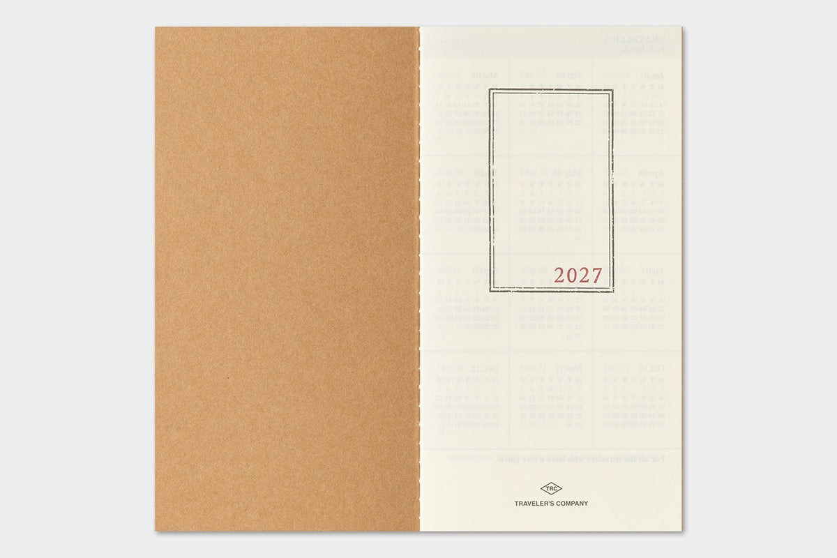 TRAVELER'S notebook 2027 Monthly Diary (Regular Size)
Welcome the upcoming year in high spirits with TRAVELER'S notebook 2027 Diary lineup where each notebook becomes unique by adding your personal flare!