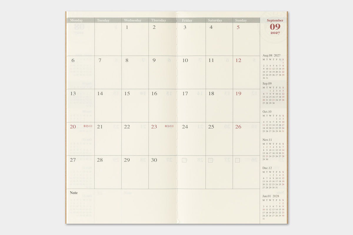 TRAVELER'S notebook 2027 Monthly Diary (Regular Size)
Welcome the upcoming year in high spirits with TRAVELER'S notebook 2027 Diary lineup where each notebook becomes unique by adding your personal flare!