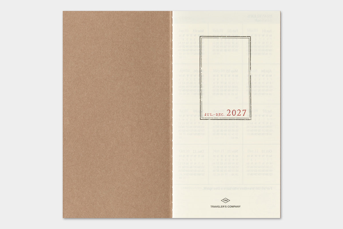 TRAVELER'S notebook 2027 Weekly Vertical Diary (Regular Size)
Welcome the upcoming year in high spirits with TRAVELER'S notebook 2027 Diary lineup where each notebook becomes unique by adding your personal flare!