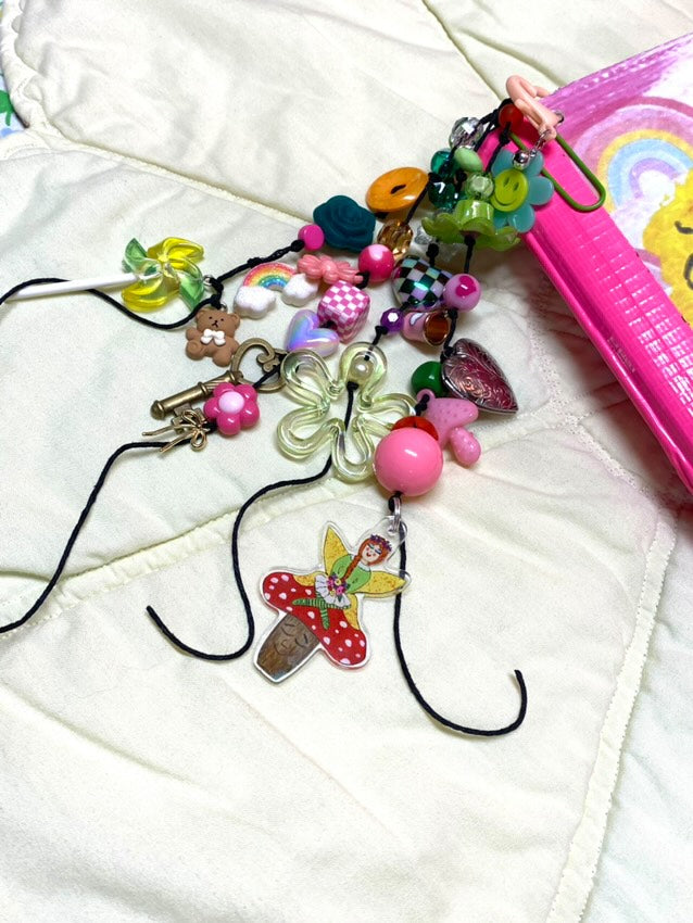 Funky Junky Journal Charm Class with Rebecca Hoot