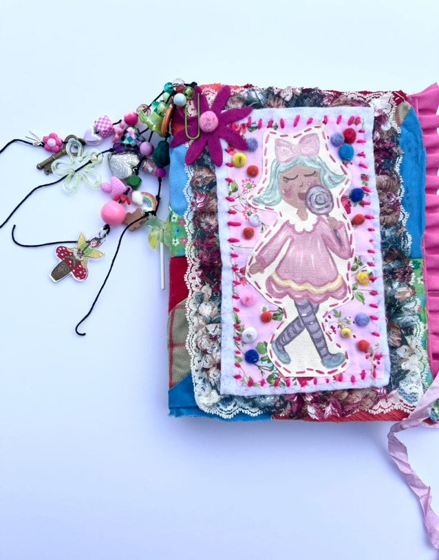 Funky Junky Journal Charm Class with Rebecca Hoot