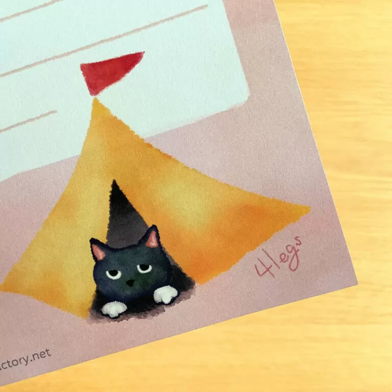 4legs A6 Letter Paper - Cranky Cat
Featuring charming watercolor of cranky cats from Japanese illustrator 4legs
It is a convenient size that is not too big or too small. Please use it as a communication tool for small thank you and announcements. There are no lines on the front side, so you can use it freely as a shop card or business card with stamps and stickers as well as memos and letters. It is a great gift for people who like paper. The gorgeous and gentl