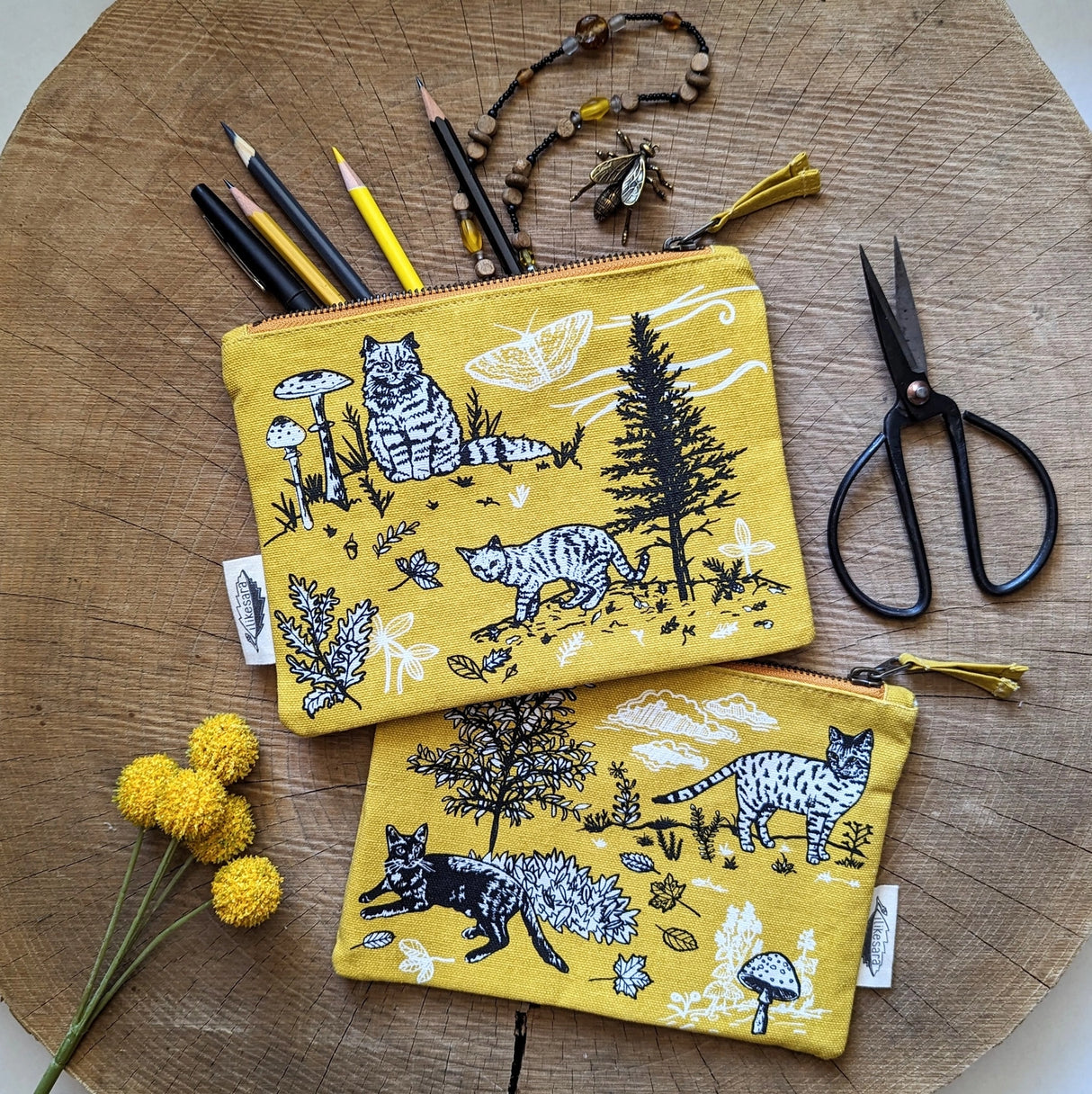 Outside Cats Zippered Pouch