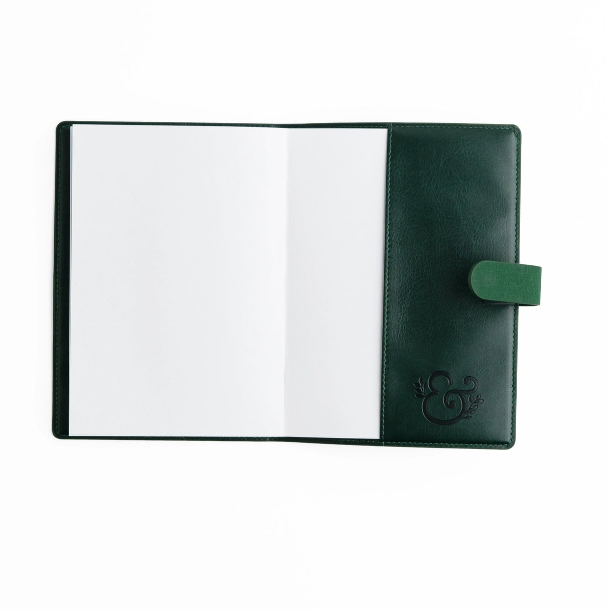 The Antique Floral Everyday Deluxe System is a beautifully flexible notebook crafted for your evolving creativity. Designed with a refillable format, and a soft vegan leather cover, it’s both eco-conscious and endlessly inspiring.