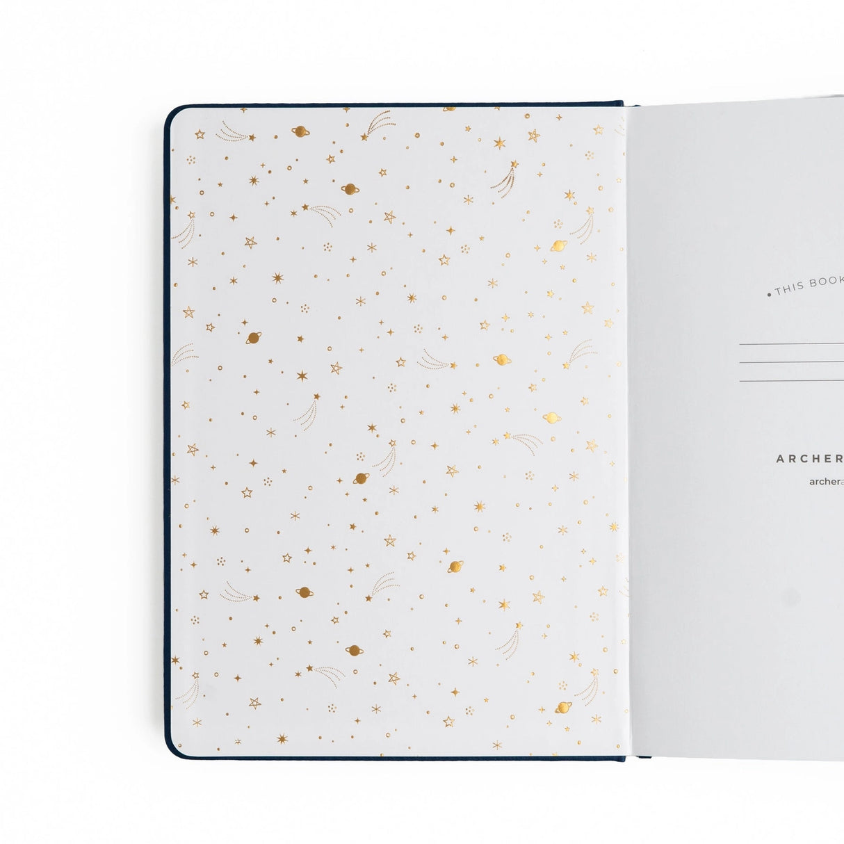 Lightweight and designed for motion, the Majestic Skies Travelerâs Notebook is your perfect companion for ideas on the go. With its elegant vertical shape, sky-kissed cover, and thick dot grid pages, this portable journal is ready for anythingâfrom cafĂ© musings to trail-side reflections.