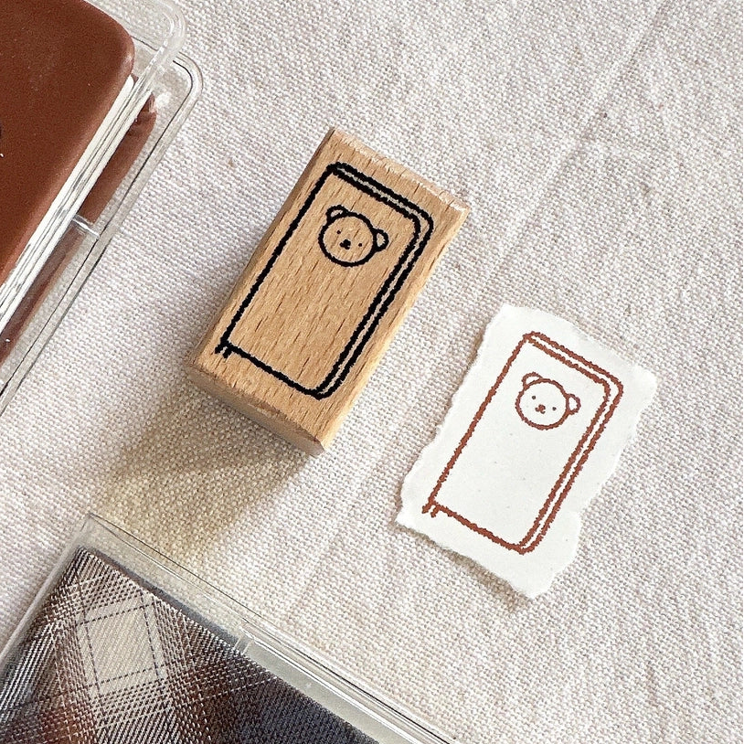 Our adorable Bear wooden stamps are here! Our stamps add a sweet and cute touch to your planner or journal. Add them in your journaling, planning, and memory keeping spreads!
Stamped image is approximately 0.6"x1.2".