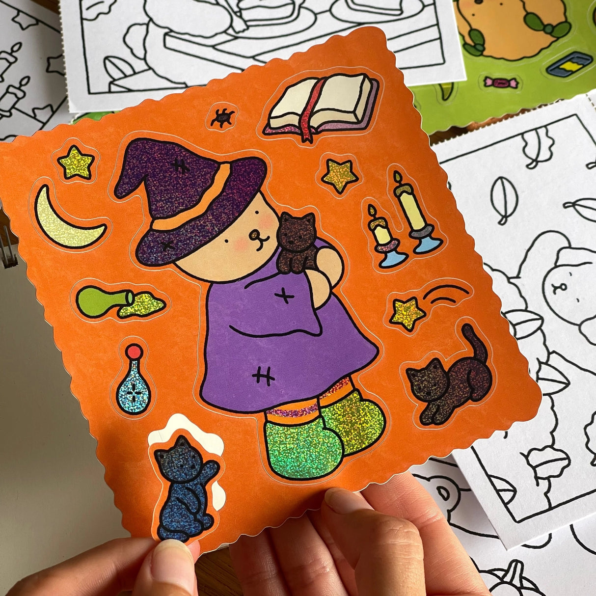 Bobbie Goods Sticker Sheet - Bobbie Bear Witch
Bobbie is a nice witch ☺️✨