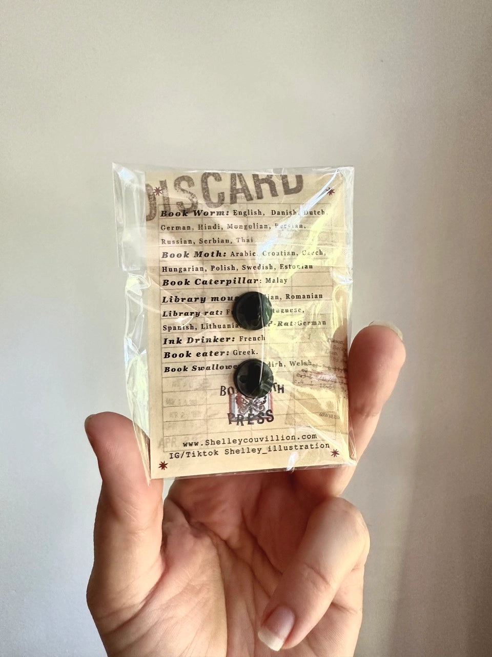These pins are a lovely, small and cute piece to show off on your clothes, book bags, or wherever you show off your pins!
1.65 inches tall, gold metal lapel pin with "hard" enamel colors. Black rubber clasps. Packaged in a small plastic bag with a card backing.
