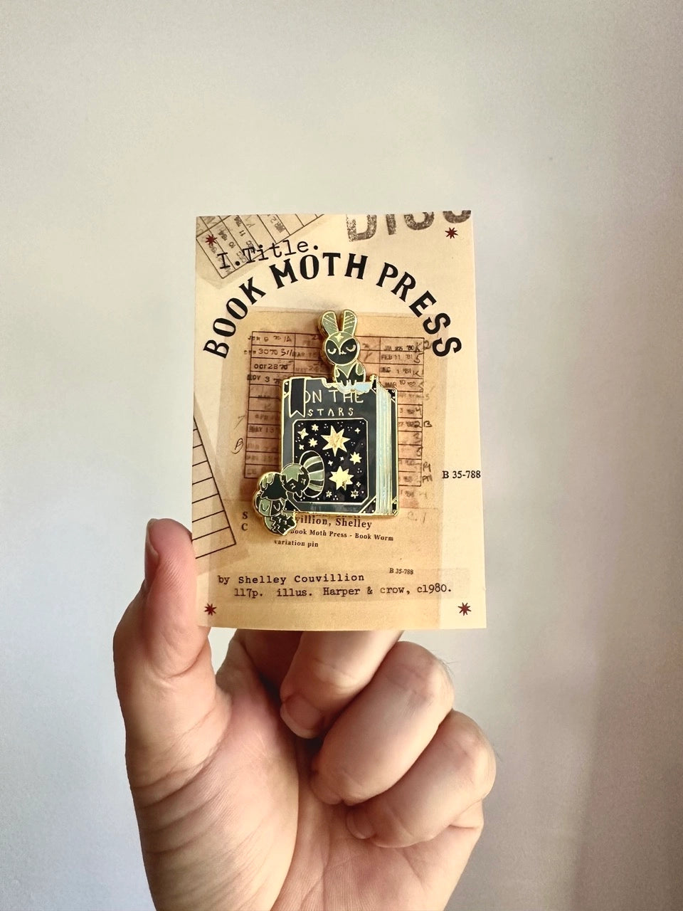 These pins are a lovely, small and cute piece to show off on your clothes, book bags, or wherever you show off your pins!
1.65 inches tall, gold metal lapel pin with "hard" enamel colors. Black rubber clasps. Packaged in a small plastic bag with a card backing.