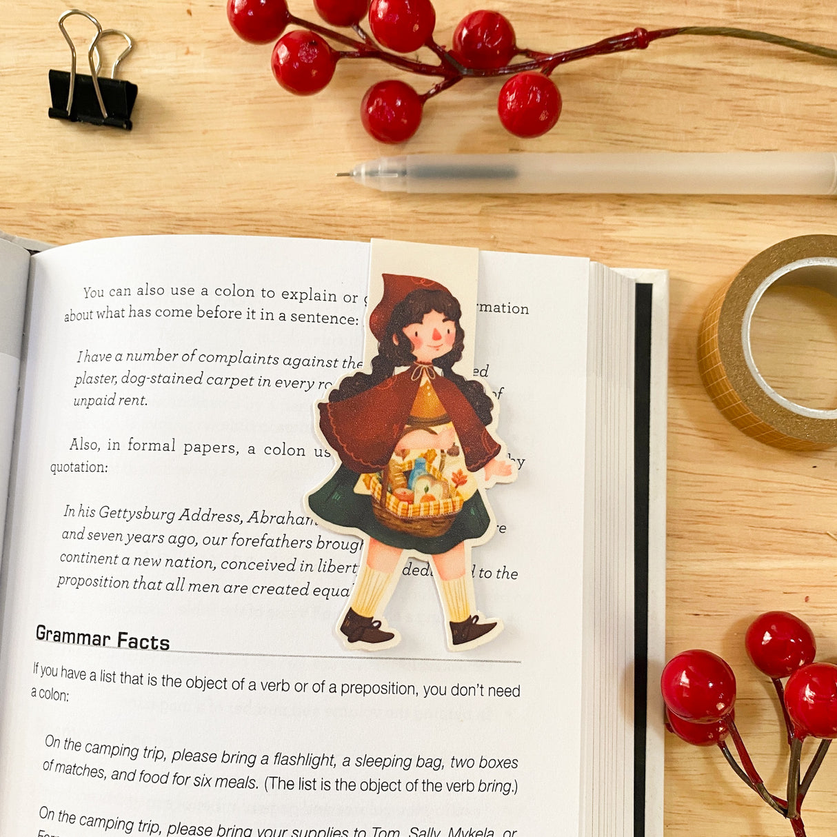 PaperaicaShop Red Riding Hood Maica Magnetic Bookmark