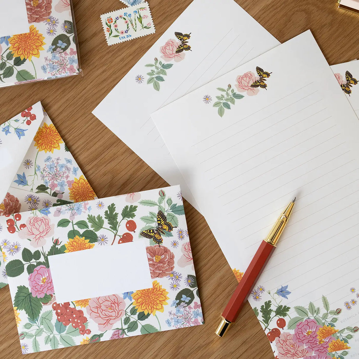 Botanica Paper Co. Letter Writing Set - Reverie
Letter Writing Set: 12 letter paper sheets + 6 envelopes
Printed full color on warm white paper
A2 ENVELOPES: Size 5.75” x 4.37“
LETTER WRITING SHEETS: Size 5.5” X 8.5”