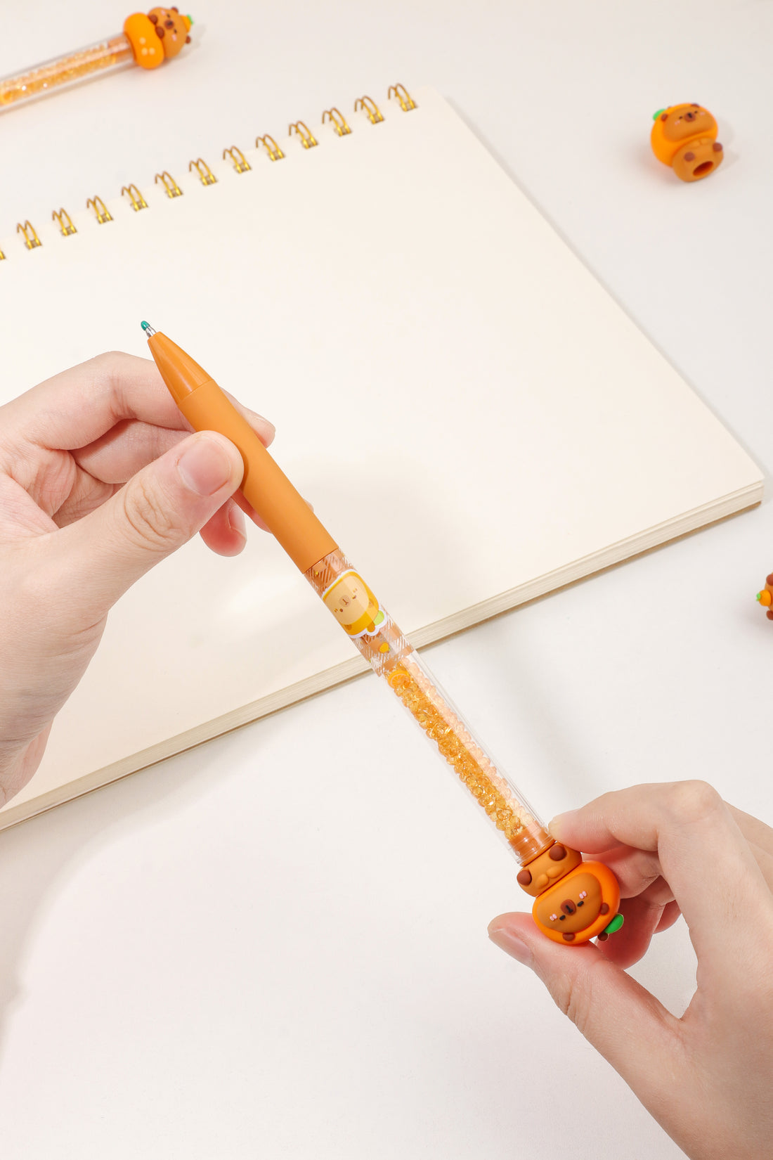 Capybara Crystal Gel Pen