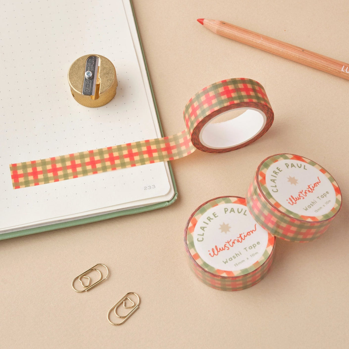 Claire Paul Washi Tape - Green and Red Check
Festive checked gingham pattern Washi tape in green and red colours.
This paper masking tape is perfect for decorating your bullet journal and planners, scrapbooking & gift wrapping. It'll add some fun and colour to any surface and is easy to peel off.
10m x 15mm