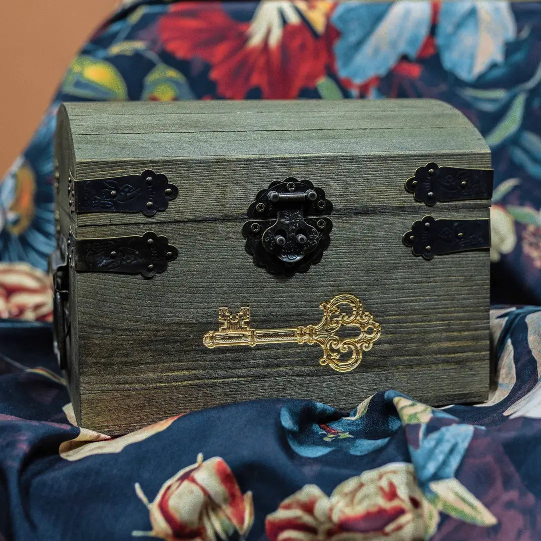 These wooden cabinets will add a beautiful decorative touch to your desk or creative space. They are also highly functional, with six tabbed separators. This product is handmade and an exclusive design of CoraCreaCrafts.
ππ¦π©π¨π«πππ§π ππ¨ππ:
This product includes the wooden chest and separators only. Any decorative items on the inside are for display purposes only.
β’ Size: 18 x 15 x 12 cm (7.25 x 6 x 4.75 in)
β’ Weight: 40oz