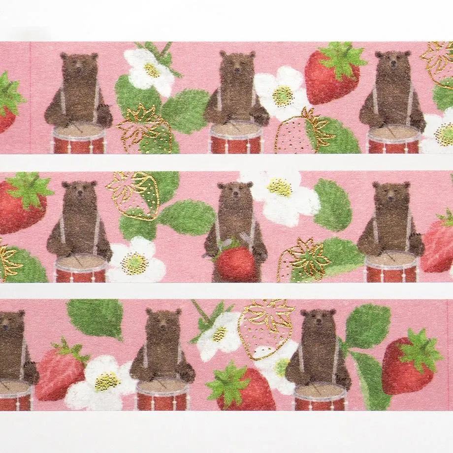 Cozyca Products - Akira Kusaka Washi Tape - Sweet Beats
Drummer Kuma-san's washi tape by illustrator Akira Kusaka. If you look closely at the tape, you can see that the drum that Kuma was playing is a strawberry and the stick is cutlery. The occasional shiny gold foil stamping is an accent for a stylish finish.
20mm wide x 5m long