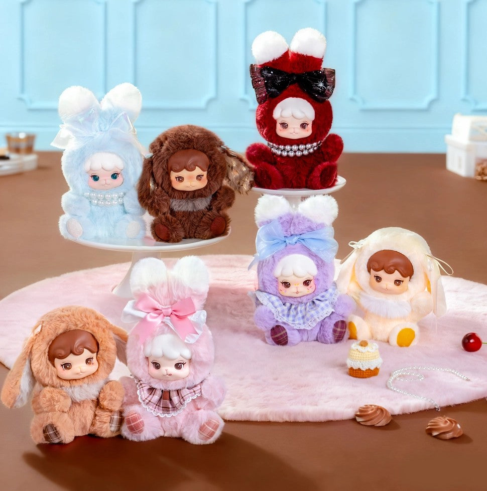 Surprise Figure Dolls: This series includes 7 different figures and 1 SECRET EDITION figure.
You will never know what you get until you open the box.
Material: PVC, Paper