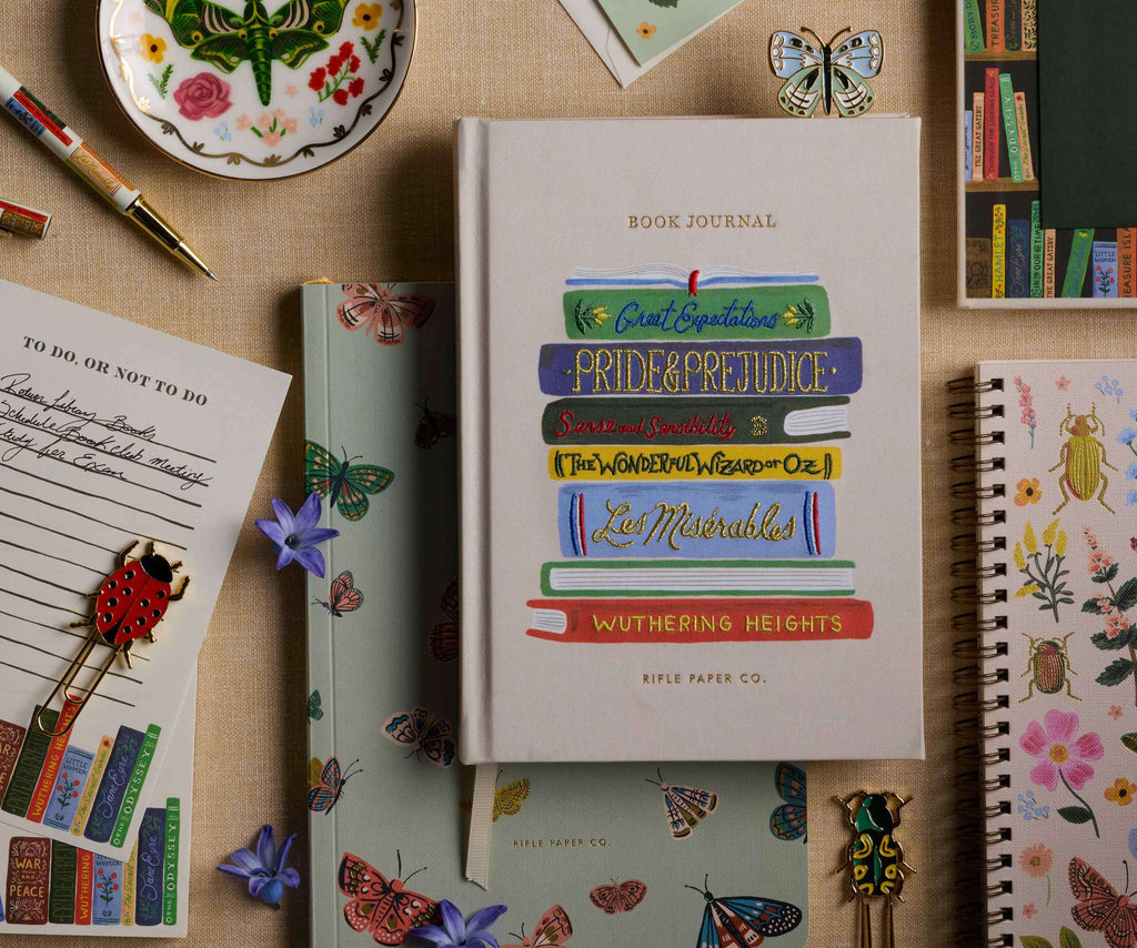 Our new Curio enamel paper clip set is specially created for teachers, parents, and more for everyday organization with a touch of flair. The enamel covering features a gorgeous design but still holds your important documents close together. Use it for organizing, flair and so much more.