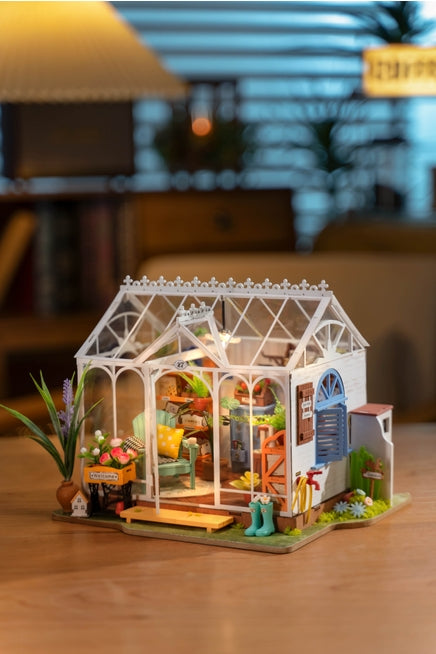 Kit de casa en miniatura para hacer tú mismo una casa con jardín de ensueño