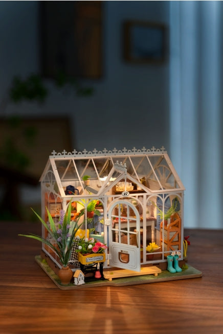Kit de casa en miniatura para hacer tú mismo una casa con jardín de ensueño