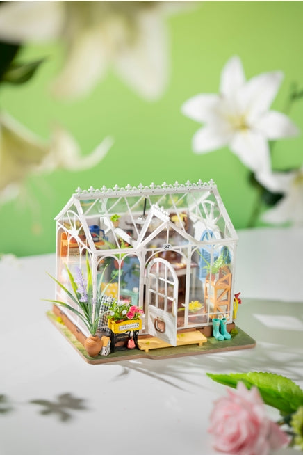 Kit de casa en miniatura para hacer tú mismo una casa con jardín de ensueño