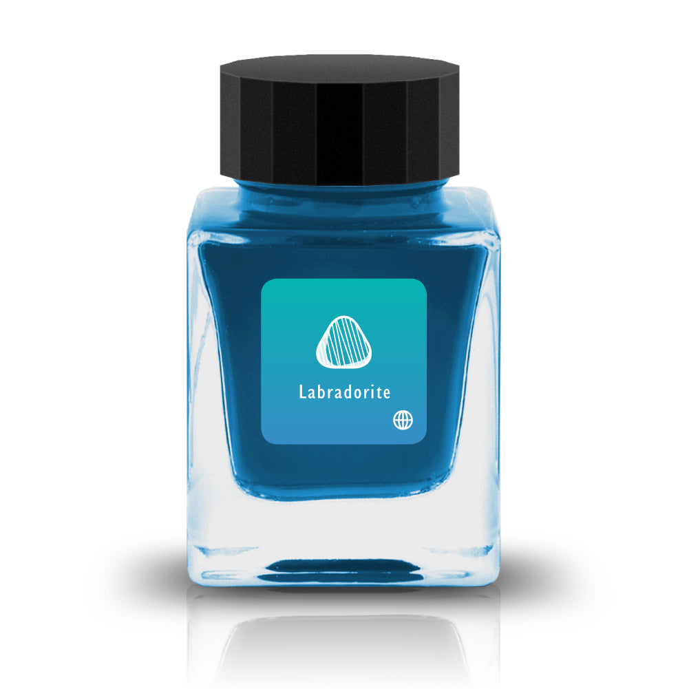 Embrace the bold and vibrant tones of nature through Tono & Lims' Earth Contact Line. Inspired by rich gemstones, each ink color is perfect for those who enjoy adding radiance to their collection. Be sure to shake the bottle well before use to evenly disperse the glitter.
RGB: 7, 145, 239
Blue
Shimmering
30 ml
