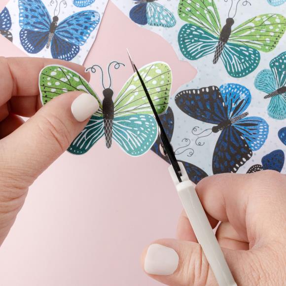 These scissors feature a comfort grip handle that make them perfect to use on all your craft projects! They have non-stick blades and can be used for both right and left handed people.
This package contains Small Precision Scissors, one 5 inch long pair of scissors with a safety cover.