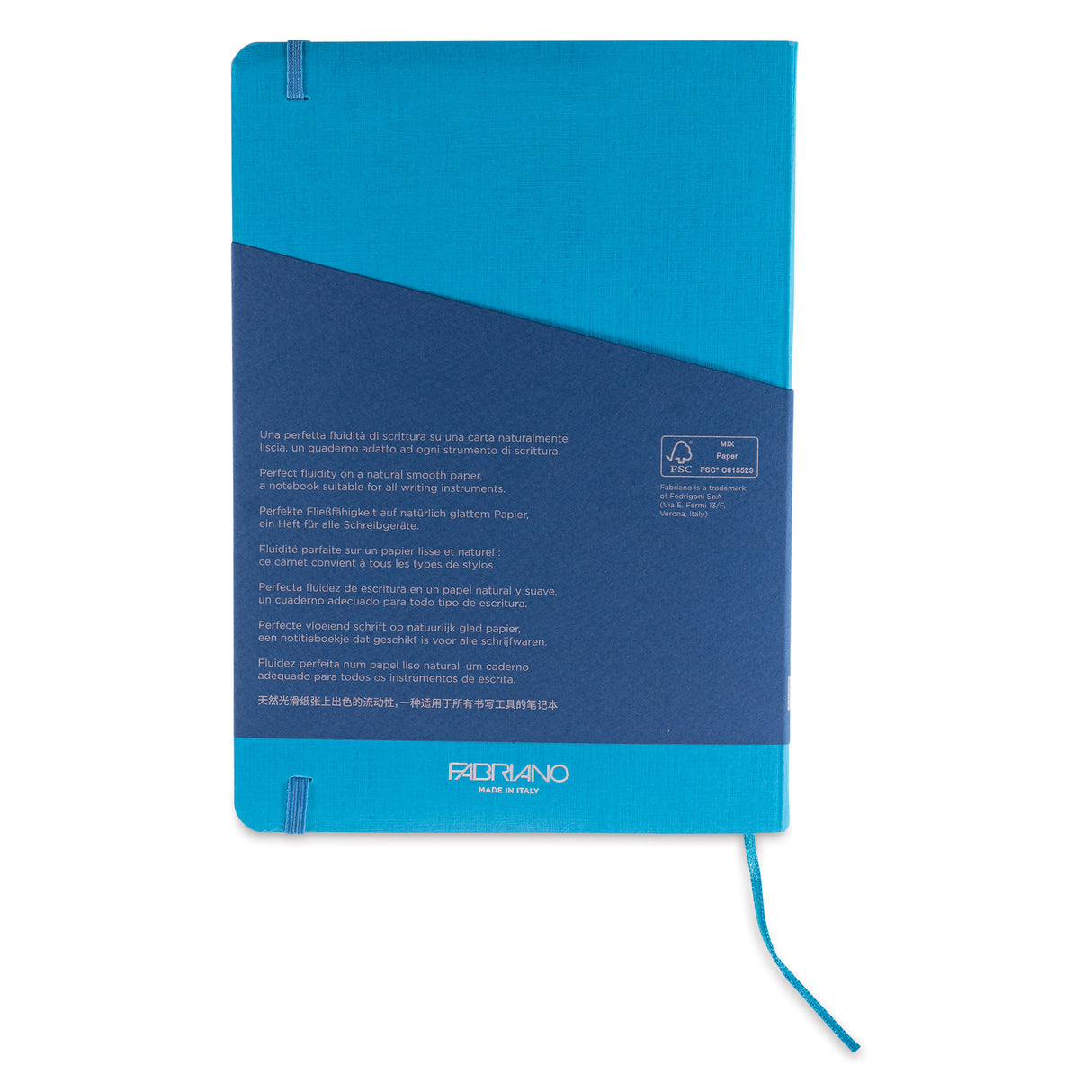 Ecoqua Plus by Fabriano is a collection of notebooks designed to accompany you every day, withstanding prolonged use. These notebooks open perfectly, allowing you to comfortably write on every page, right down to the last. Entirely made in Italy, they use the best raw materials and are produced with renewable energy, demonstrating a concrete commitment to sustainability.
The cover, with its special canvas-like texture and scratch-resistant finish, is available in eight intense and bright colors, giving