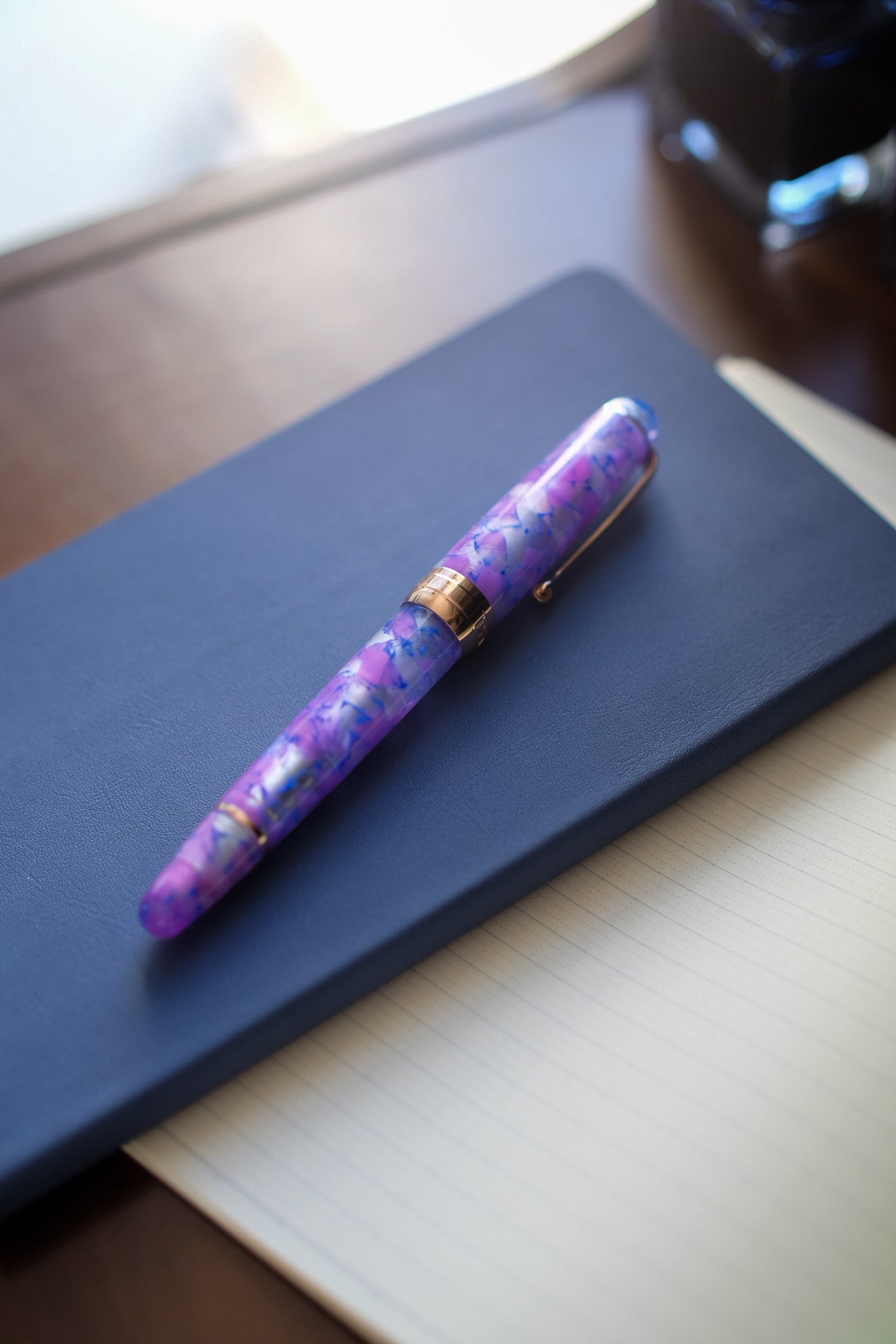 Little Craft Place x Penlux - Field of Bluebonnets Masterpiece Delgado Fountain Pen