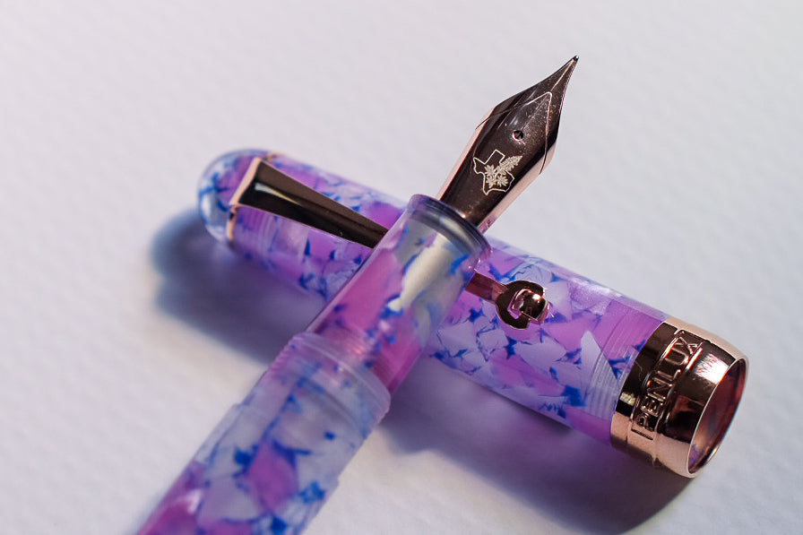 Little Craft Place x Penlux - Field of Bluebonnets Masterpiece Delgado Fountain Pen