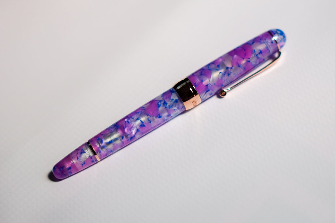 Little Craft Place x Penlux - Field of Bluebonnets Masterpiece Delgado Fountain Pen