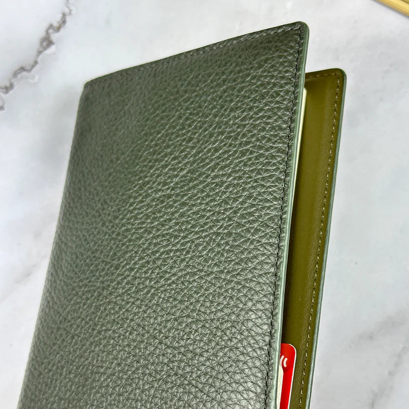 Girologio Hobonichi Weeks Slim Leather Cover - Olive Green Weeks