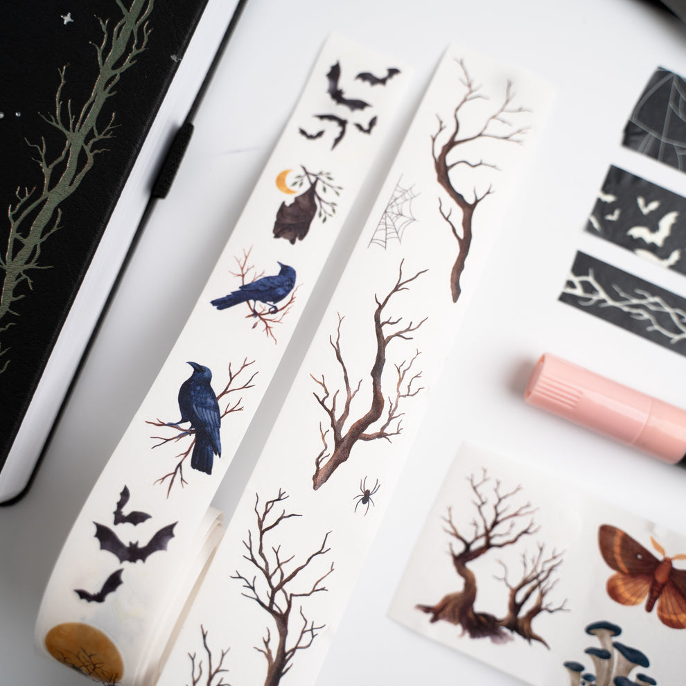 Archer and Olive Haunted Hollow Box 2025