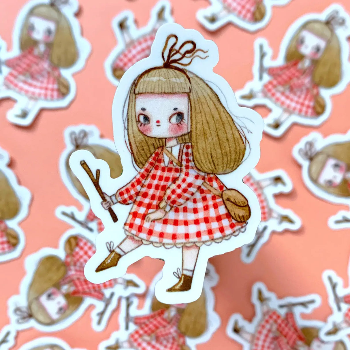 "Twiggy" Vinyl Sticker made from Hannakin illustration.
Made from a durable vinyl with a laminate that protects it from scratching, rain and sunlight.
Sticker measures 45mm x 65mm.