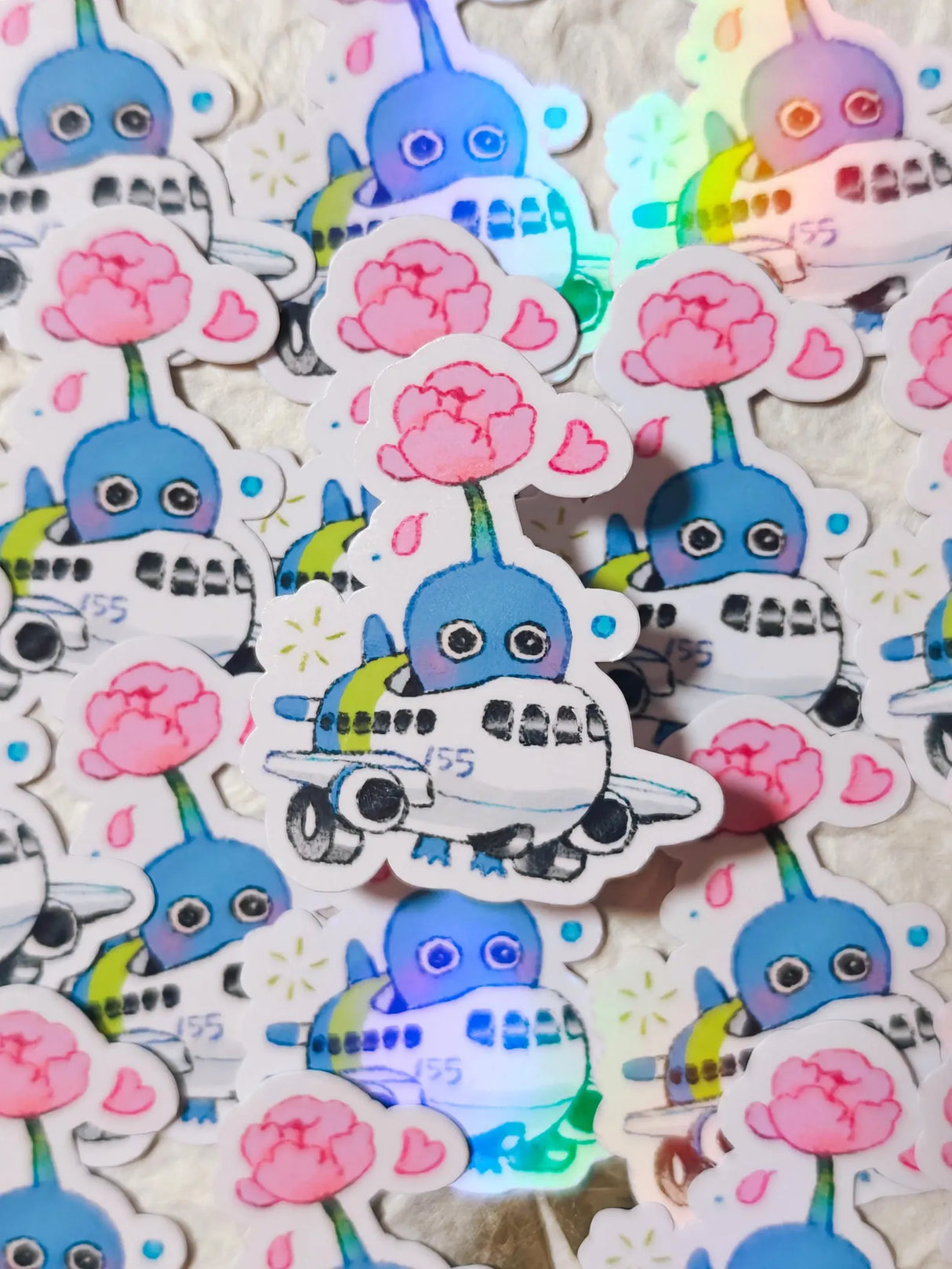 This is a glossy vinyl die-cut paper sticker, illustrated and made in-house by me. It's waterproof and ideal for decorating hard surfaces like laptops, water bottles, and phone cases, adding a cute touch to your belongings.
Material: premium glossy waterproof vinyl