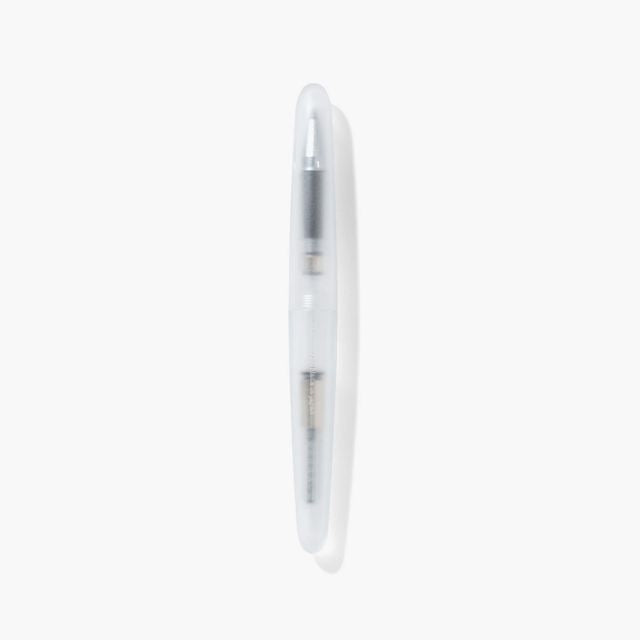 A pen that evokes the texture of frosted glass. Its translucency reveals the internal mechanism as an aesthetic feature. Careful consideration of form and colour palette ensures an elegant presence, even when not in use.
The pen is equipped with thoughtful functionality, including an extended grip section and a screw cap designed for quick access with minimal turns. The visible ink level allows for easy refills.
Available in a Fine and Medium nib
Includes converter
Steel nib
