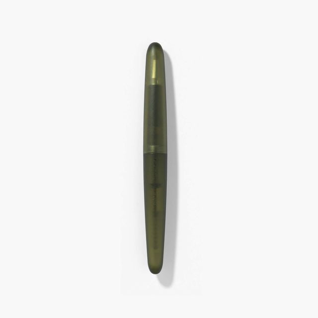 A pen that evokes the texture of frosted glass. Its translucency reveals the internal mechanism as an aesthetic feature. Careful consideration of form and colour palette ensures an elegant presence, even when not in use.
The pen is equipped with thoughtful functionality, including an extended grip section and a screw cap designed for quick access with minimal turns. The visible ink level allows for easy refills.
Available in a Fine and Medium nib
Includes converter
Steel nib