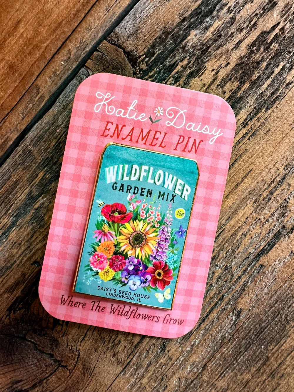 Seed Packet Enamel Pin by Katie Daisy
A tiny treasure to pin on your jacket, tote, or favorite old flannel—each one a little love letter to country delights, small joys, and the art of noticing.