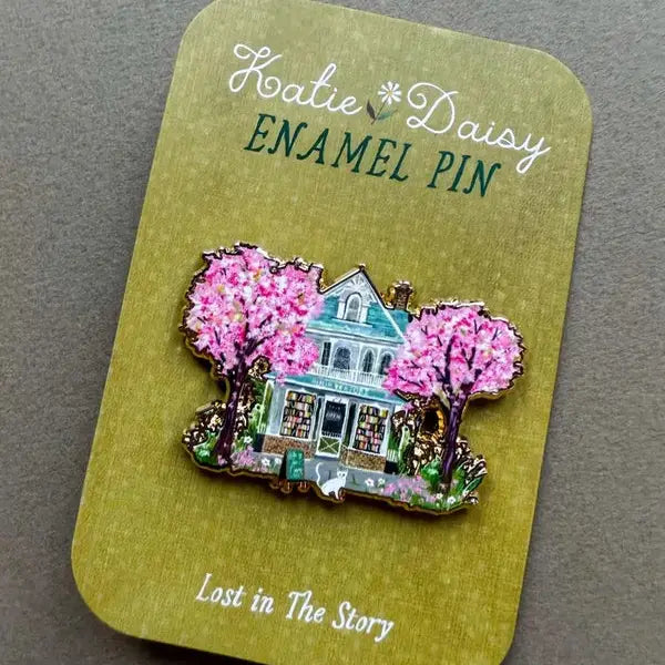 A tiny treasure to pin on your jacket, tote, or favorite old flannel—each one a little love letter to country delights, small joys, and the art of noticing.
Details:
• 1.75” on the longest side
• Gold-plated finish
• Rich, detailed UV printing
• Double pin posts with sturdy metal backings
• Mounted on a backing card
Designed with love in my Oregon studio. Manufactured in China.
Collect them all or gift one to a kindred spirit. 🌸