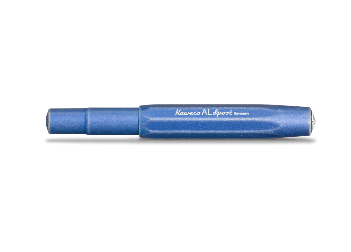 Kaweco AL SPORT Fountain Pen Stonewashed Blue
The AL Sport fountain pen in Stonewashed Blue not only has a casual look but also fits snugly in your hand.
The metallic body is made of high-quality aluminium and grants an unique haptic experience. Its fine surface imparts elegance.