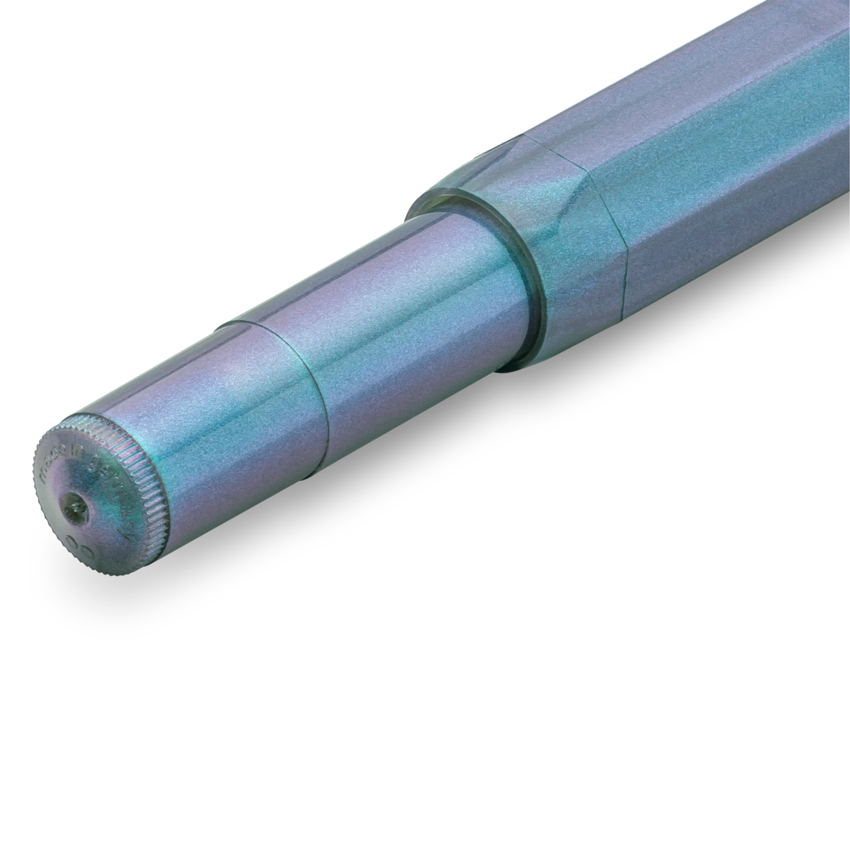 Kaweco LUNAR SPORT Fountain Pen - Shadow Blue
Mysterious as the moon
Houston, we have a new series: the new LUNAR SPORT takes its first steps into the Kaweco standard range. Now the series sparkles again in two more magical nuances: While our Shadow Blue is reminiscent of mysterious galaxy nebulae in the space depths, the Light Blue shines with its more subtle and gentle properties, like forget-me-nots in full bloom.
Both are imbued with an intriguing, iridescent color change that makes the blue and purpl