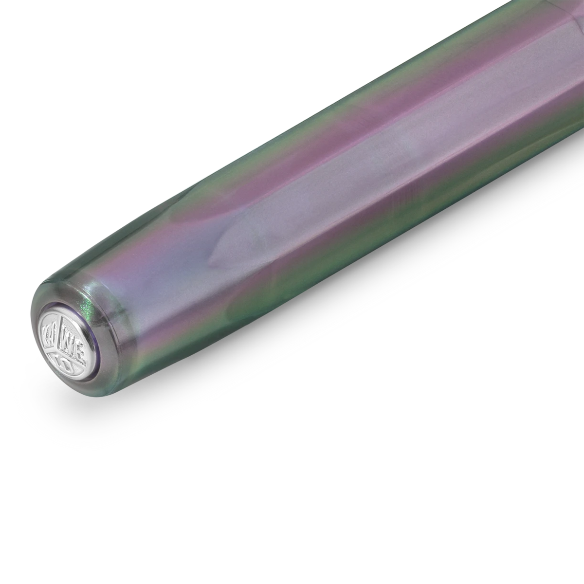 Kaweco LUNAR SPORT Fountain Pen - Shadow Purple
Mysterious as the moon
The Lunar cycle has come to completion. Two more stunning hues are added to the Kaweco Lunar series: Our darker Shadow Purple is reminiscent of delicate orchid blossoms, while Light Purple, with its pale, mauve shimmer, evokes the soft light of the moon.