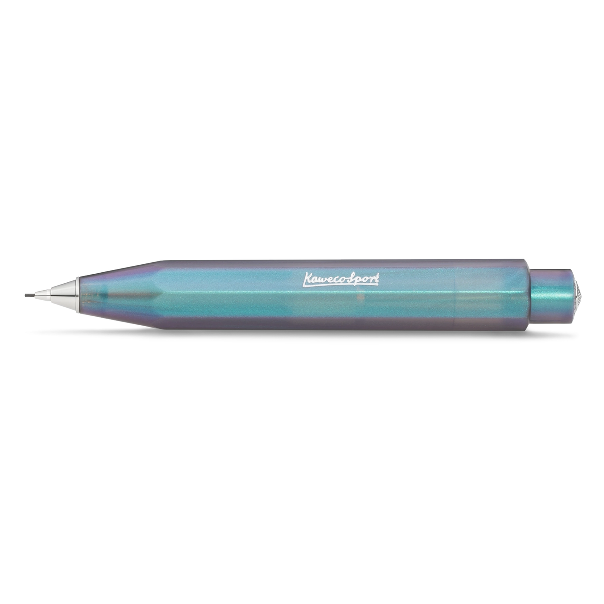 Mysterious as the moon
Houston, we have a new series: the new LUNAR SPORT takes its first steps into the Kaweco standard range. Now the series sparkles again in two more magical nuances: While our Shadow Blue is reminiscent of mysterious galaxy nebulae in the space depths, the Light Blue shines with its more subtle and gentle properties, like forget-me-nots in full bloom.
Both are imbued with an intriguing, iridescent color change that makes the blue and purple hues dance on the surface of the pencil, dep
