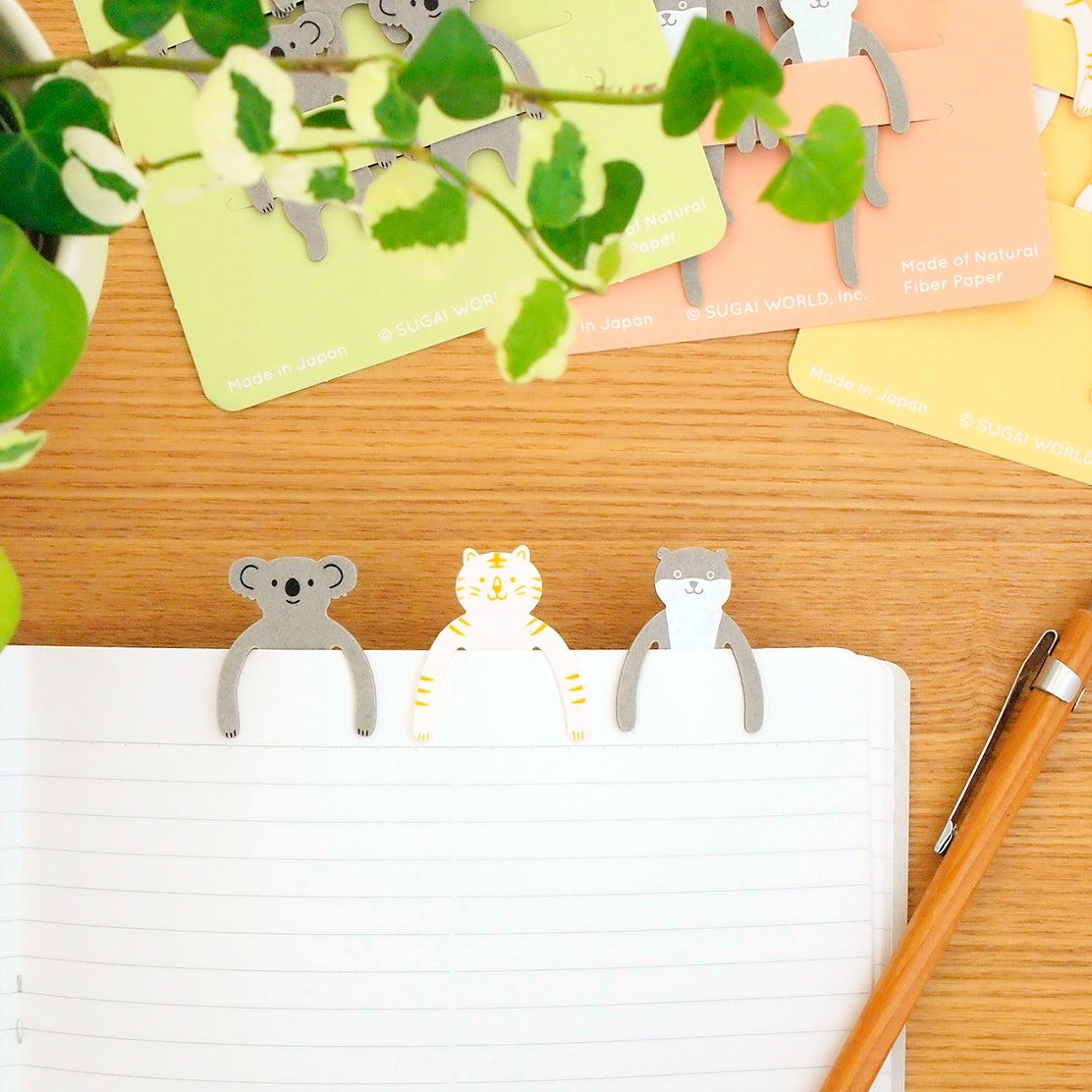 Otter Clip Family Paperclip / Bookmark