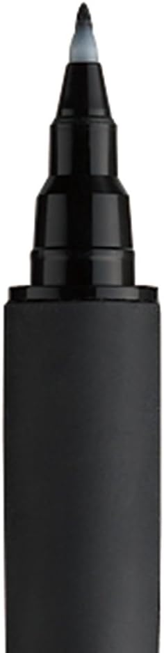 Enhance your lettering skills with this gentle grip Kuretake Bimoji Fude Brush Pen. With the beautiful Japanese word Bimoji meaning beautiful lettering, this brush pen will ensure that each stroke comes out sophisticated and extremely detailed, emphasizing every aspect of your writing. This pen in particular was designed to imitate the aesthetics and weight of the traditional calligraphy brush.