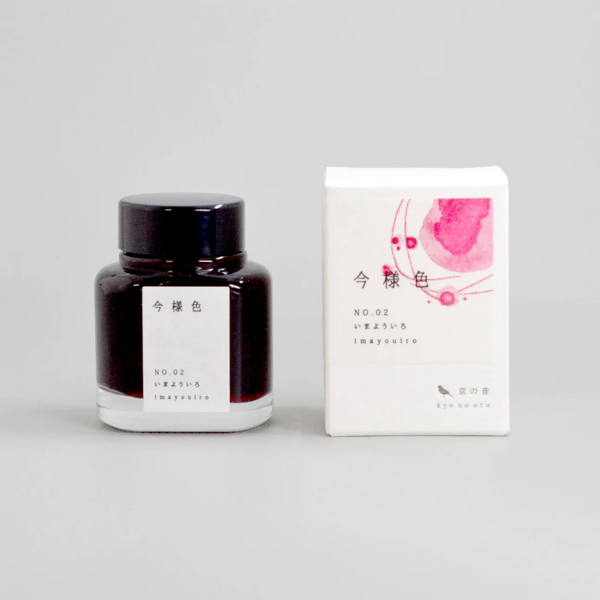 "Kyoto no Oto" is a series of writing inks that recreate traditional Japanese colors used since the Heian period with modern techniques and interpretations. Each color has its own unique name and story.