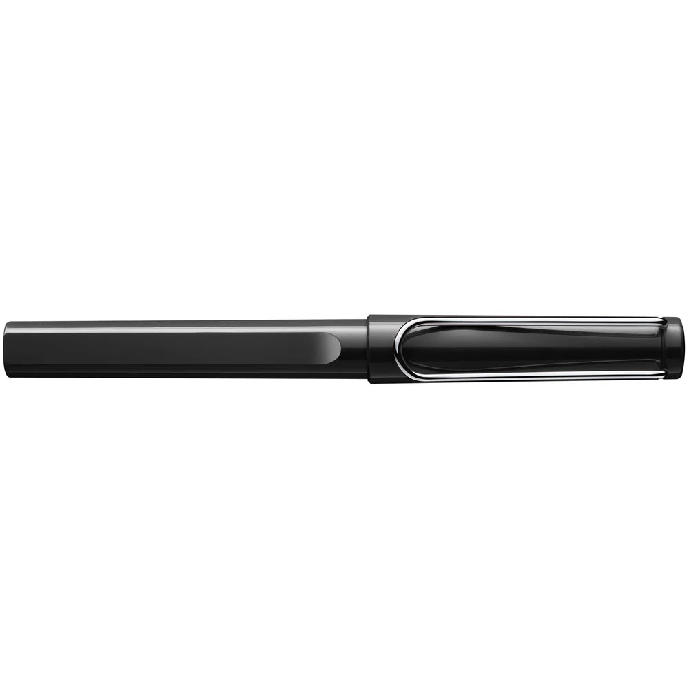 Fountain pen, icon, global success: the LAMY safari has been a beloved classic since its introduction in the 1980s and enjoys a cult status untypical for a writing instrument. Countless colours and ever-changing special editions make hearts beat faster - whether for the pencil case or the carefully curated fountain pen collection.
The LAMY safari is more than the sum of its details: it is aesthetic, robust and individual. The distinctive, self-sprung clip keeps the writing instrument securely fastened in p